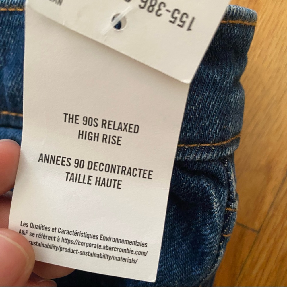 Abercrombie & Fitch Women's High Rise Jeans - Dark Blue - Picture 3 of 4